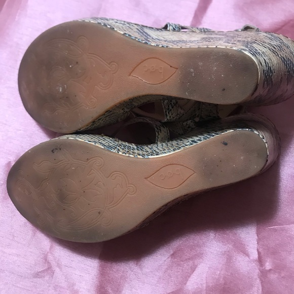 BOC Wedge Sandals. - Picture 6 of 8